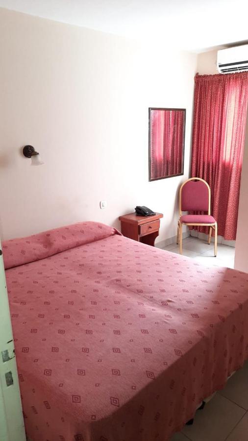 סלטה Hotel Marilian II מראה חיצוני תמונה