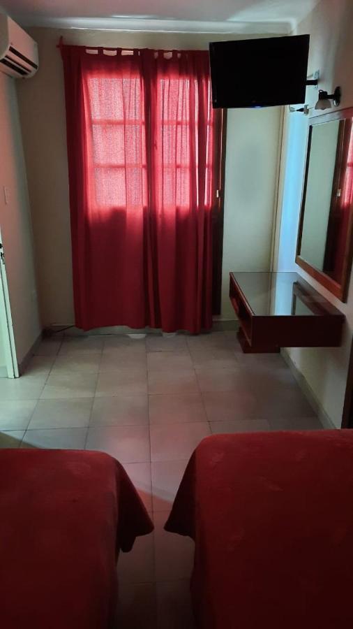 סלטה Hotel Marilian II מראה חיצוני תמונה