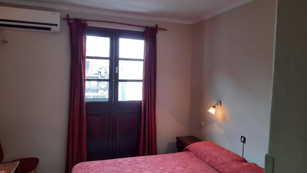 סלטה Hotel Marilian II מראה חיצוני תמונה
