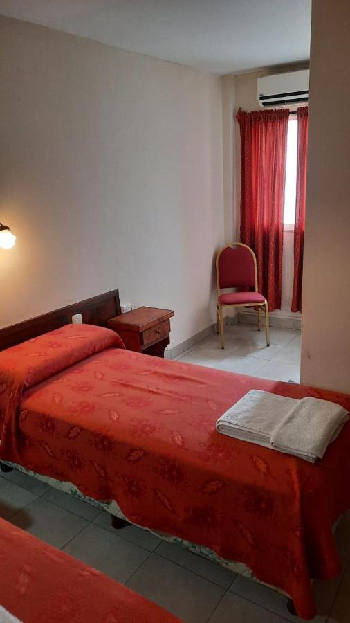 סלטה Hotel Marilian II מראה חיצוני תמונה