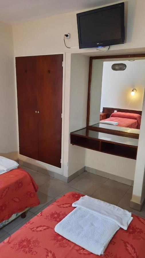 סלטה Hotel Marilian II מראה חיצוני תמונה