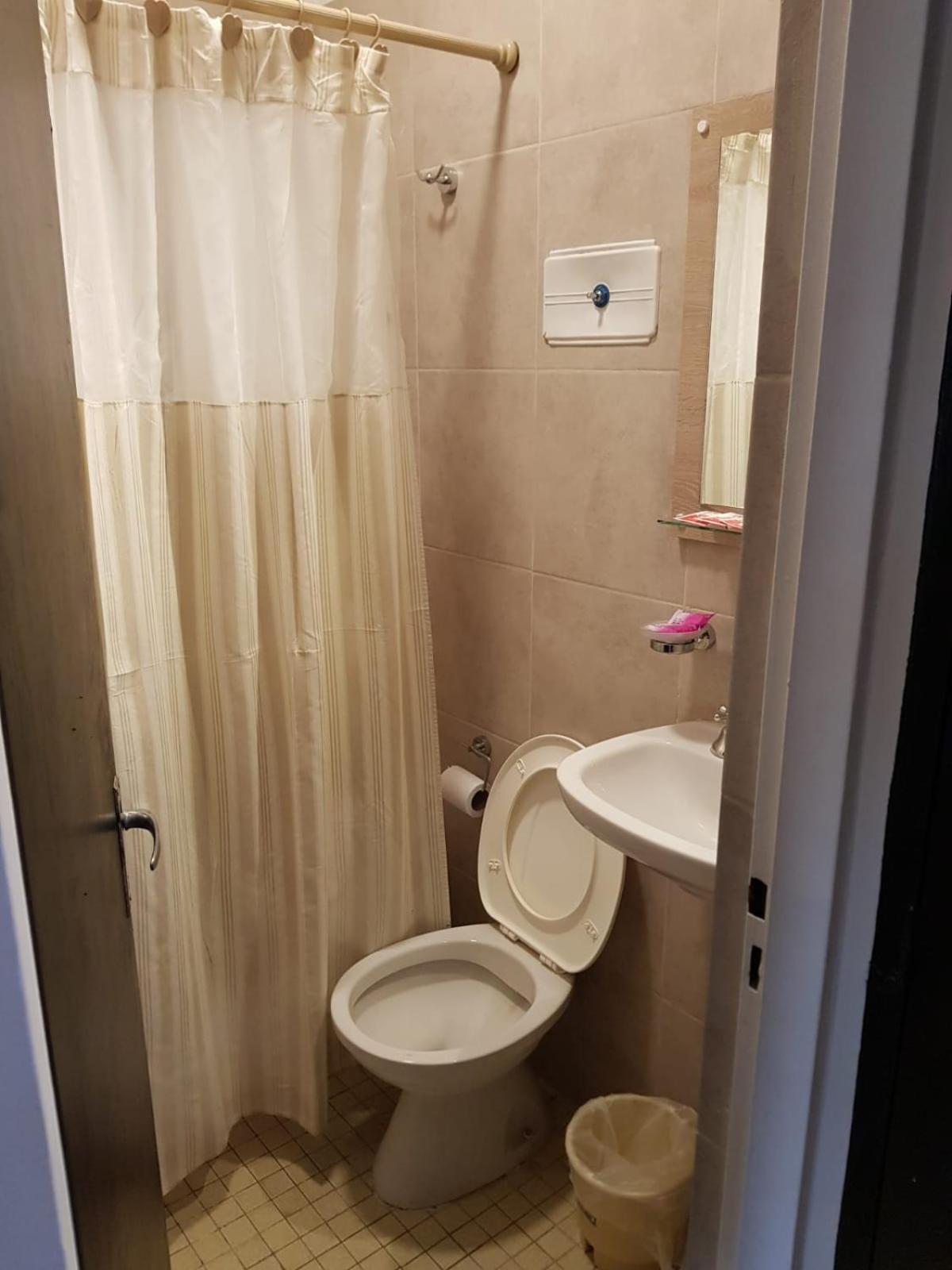 סלטה Hotel Marilian II מראה חיצוני תמונה