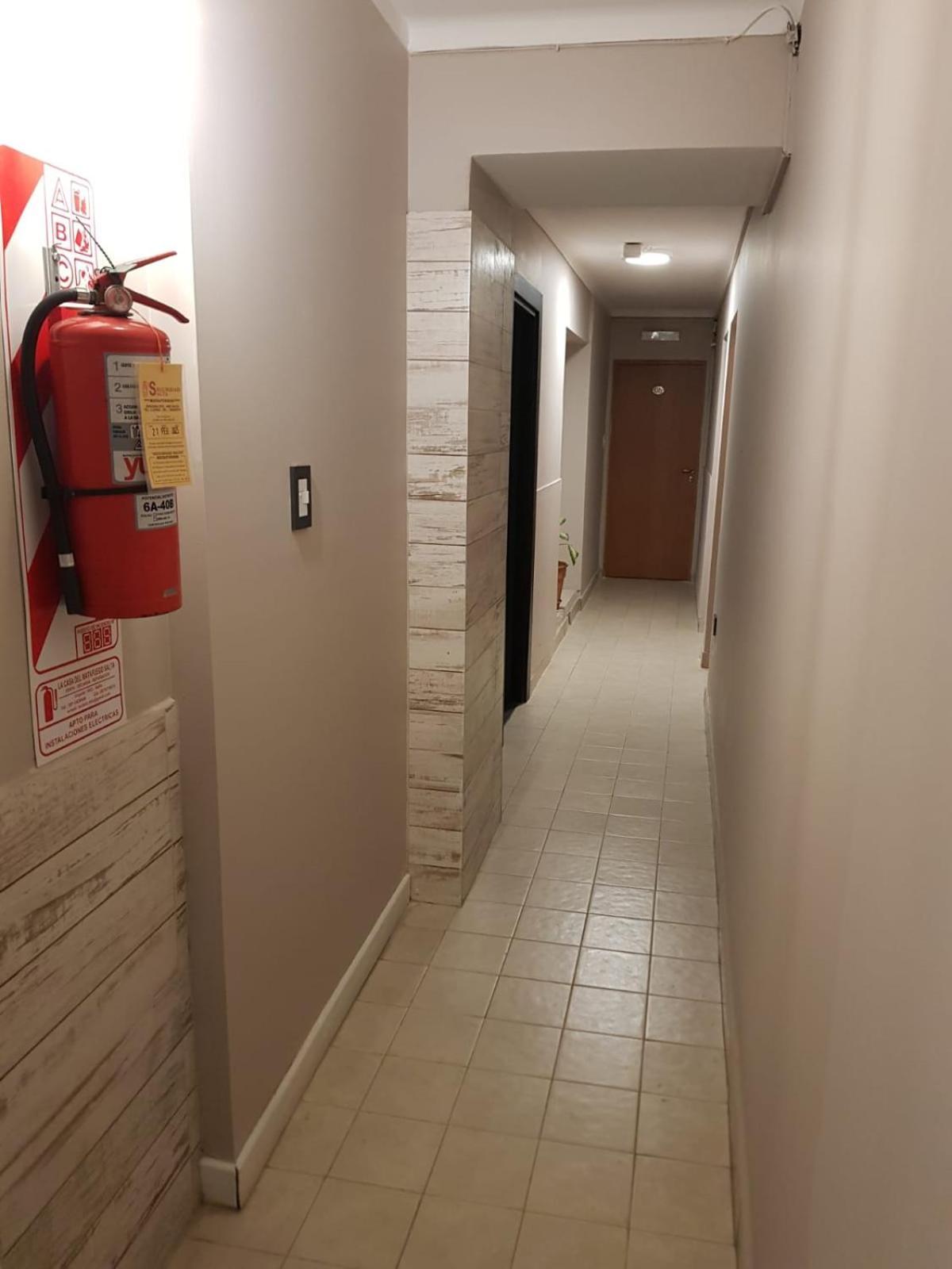 סלטה Hotel Marilian II מראה חיצוני תמונה