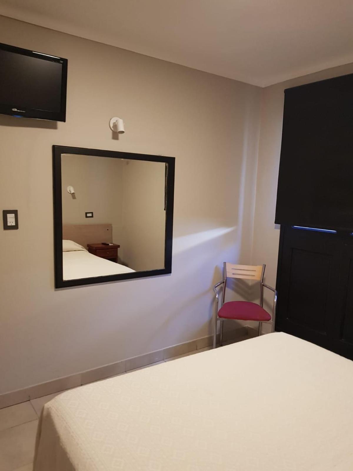סלטה Hotel Marilian II מראה חיצוני תמונה