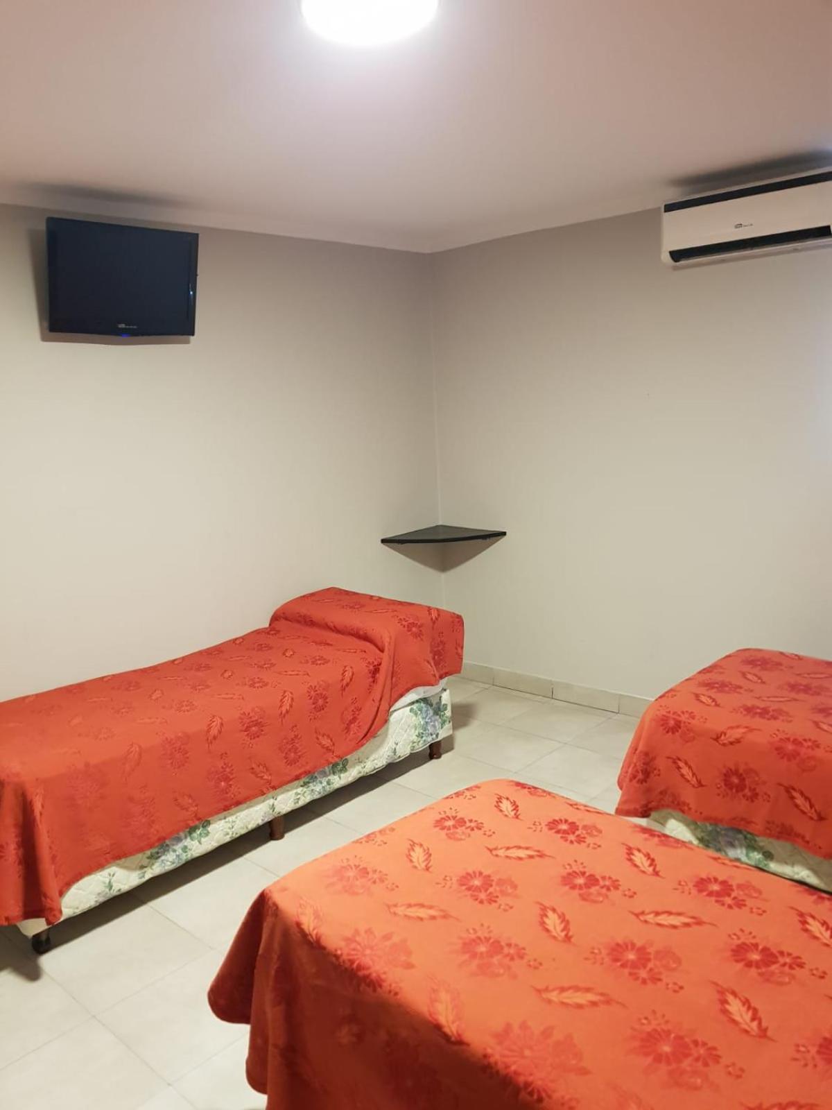 סלטה Hotel Marilian II מראה חיצוני תמונה